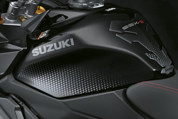 Lámina protectora de depósito negra para Suzuki GSX-S 1000 GX (24-) Original