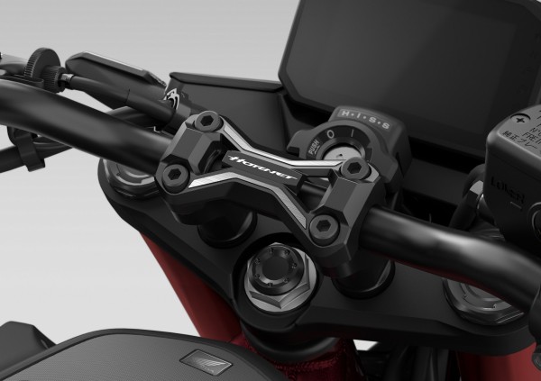 Puente de manillar de aluminio para Honda CB 750 Hornet (23-) Original