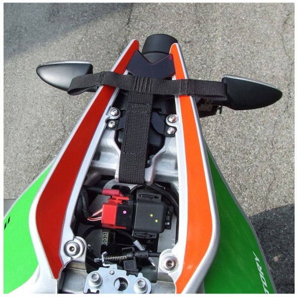 Kit de montaje Kriega US Drypack para Aprilia Tuono V4 Factory / RR y RSV4 RF / RR