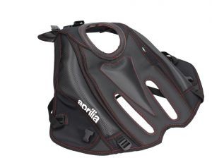 Tapa del depósito original Aprilia RSV4 RF / RR/ Tuono V4 negro