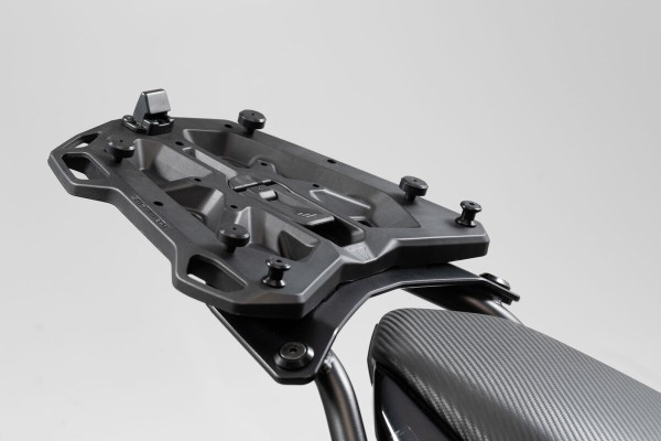 Placa adaptadora SW-Motech negra para portaequipajes STREET-RACK para Givi/Kappa con Monokey