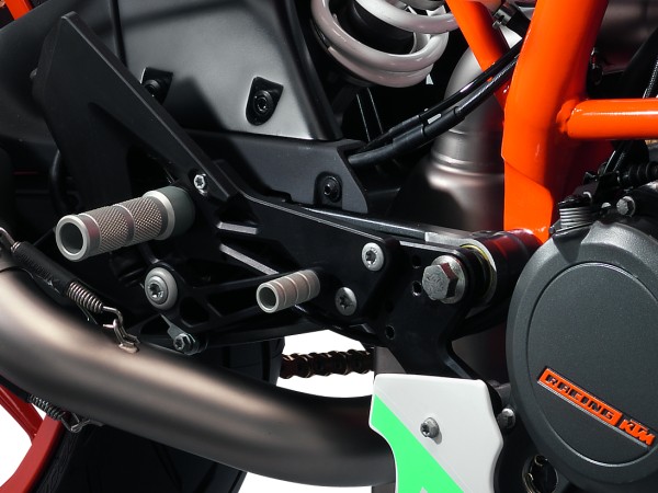 Sistema de reposapiés KTM