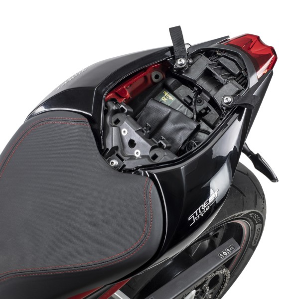 Kit de montaje Kriega US Drypack para Triumph Street Triple