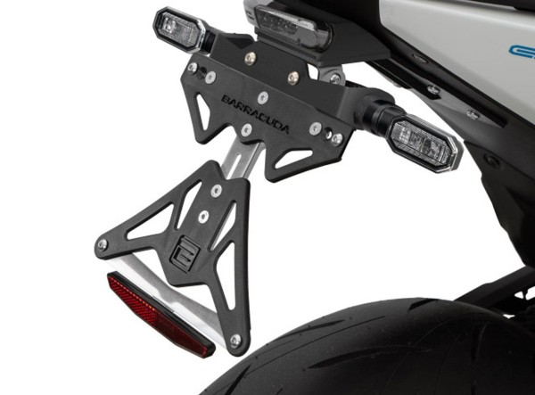 Soporte de matrícula para Suzuki GSX-8S (23-) - Barracuda