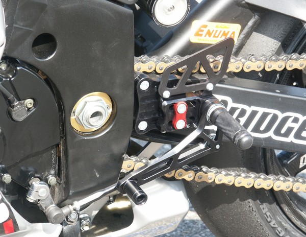 LSL 2Slide-Rastenanlage für Suzuki GSXR1000, 2003-2004, schwarz-rot