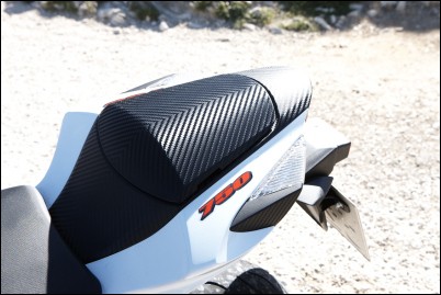 Funda de acompañante para Suzuki GSX-R750 BJ. 2011-2017/ GSX-R600 BJ. 2011-2017