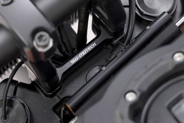 SW-Motech Elevador de manillar, negro para manillar Ø 32 mm, H=50 mm para Harley Davidson Pan America - SW Motech