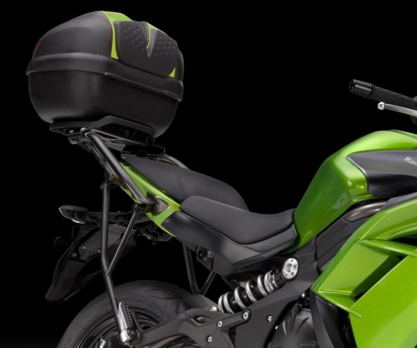 Soporte superior del maletín ER-6f 2016/ER-6n 2016 Original Kawasaki