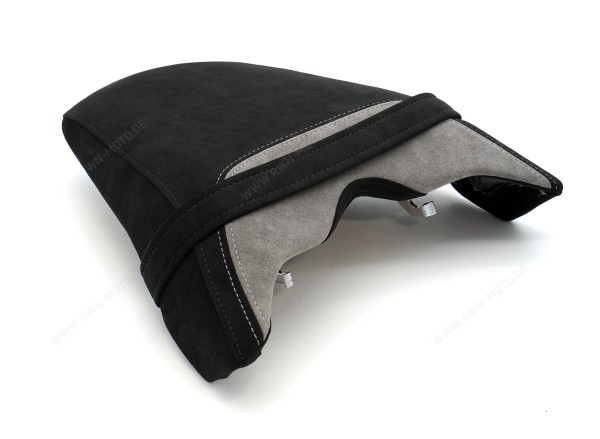 Asiento pasajero de Alcántara para Honda CB1000R 2021-