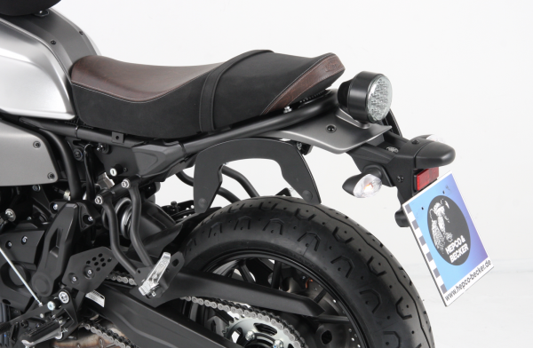 Soporte lateral C-Bow negro para Yamaha XSR 700 / XSR 700 Xtribute (Bj.16-) Hepco & Becker